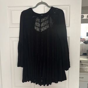 Flowy open-back freepeople shirt